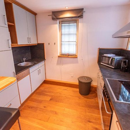 Designer Unterkunft In 15. Jahrhundert Altbau 75 M² Fuer Max. 4 Personen Daire Eltville am Rhein Dış mekan fotoğraf