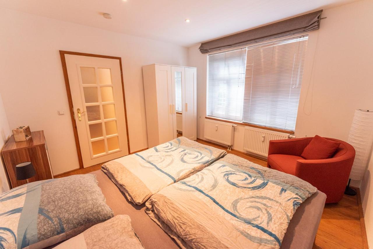 Designer Unterkunft In 15. Jahrhundert Altbau 75 M² Fuer Max. 4 Personen Daire Eltville am Rhein Dış mekan fotoğraf