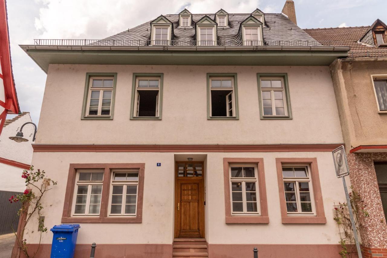 Designer Unterkunft In 15. Jahrhundert Altbau 75 M² Fuer Max. 4 Personen Daire Eltville am Rhein Dış mekan fotoğraf